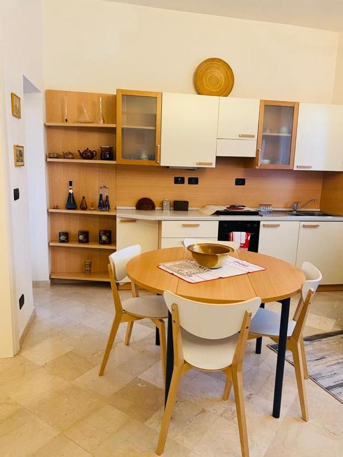 Veba Ferrara Centro Apartment ภายนอก รูปภาพ