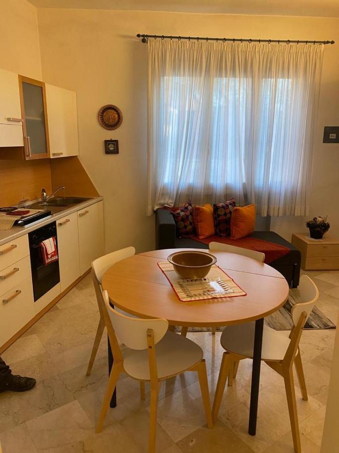 Veba Ferrara Centro Apartment ภายนอก รูปภาพ
